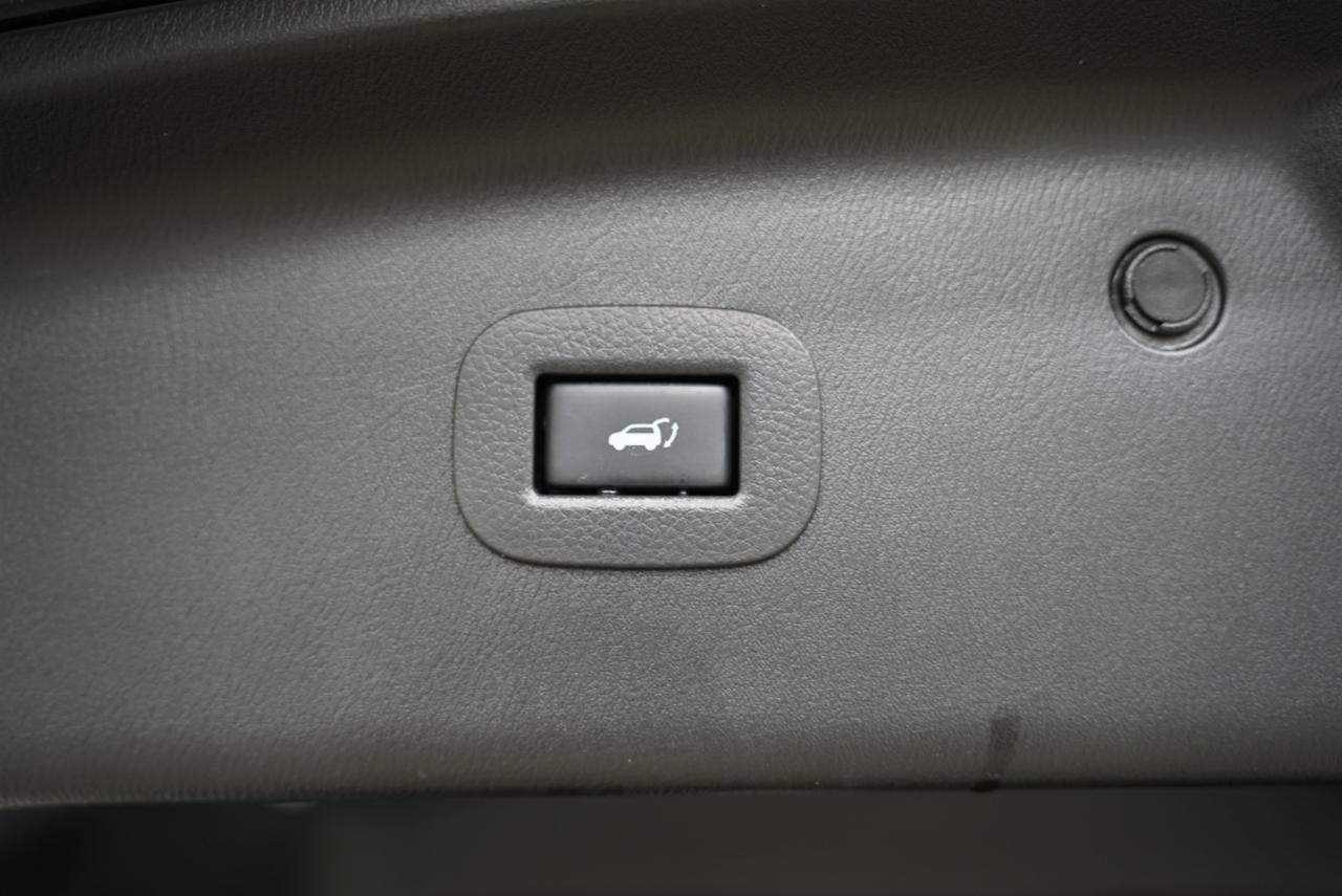 Infiniti QX80 4WD 4dr Limited 2016