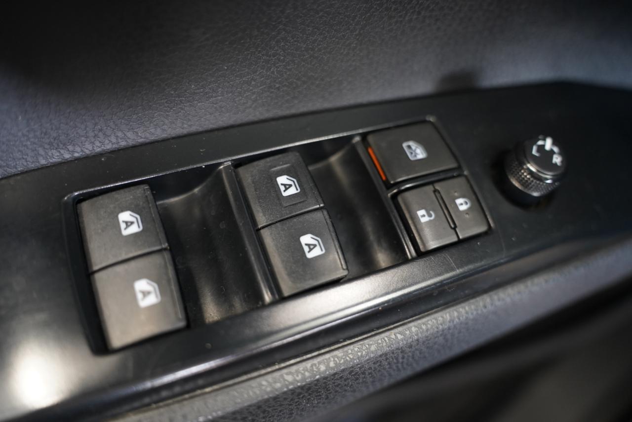 Toyota Camry SE 2019