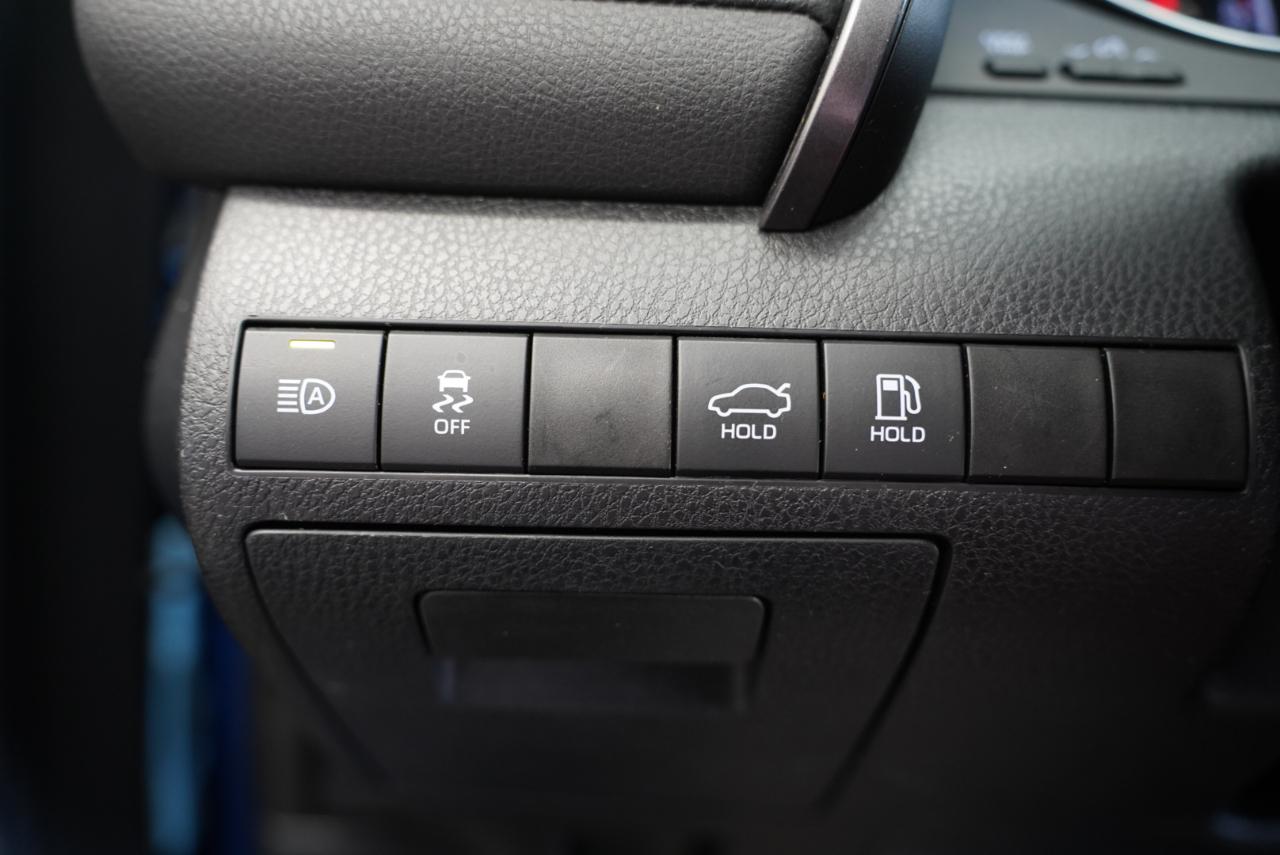 Toyota Camry SE 2019