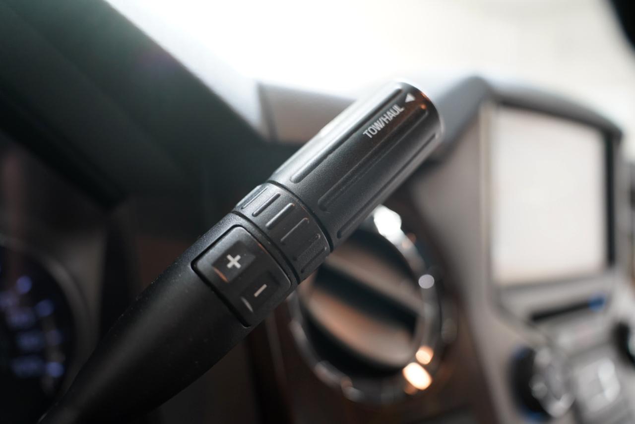 Ford Super Duty F-250 SRW  2015