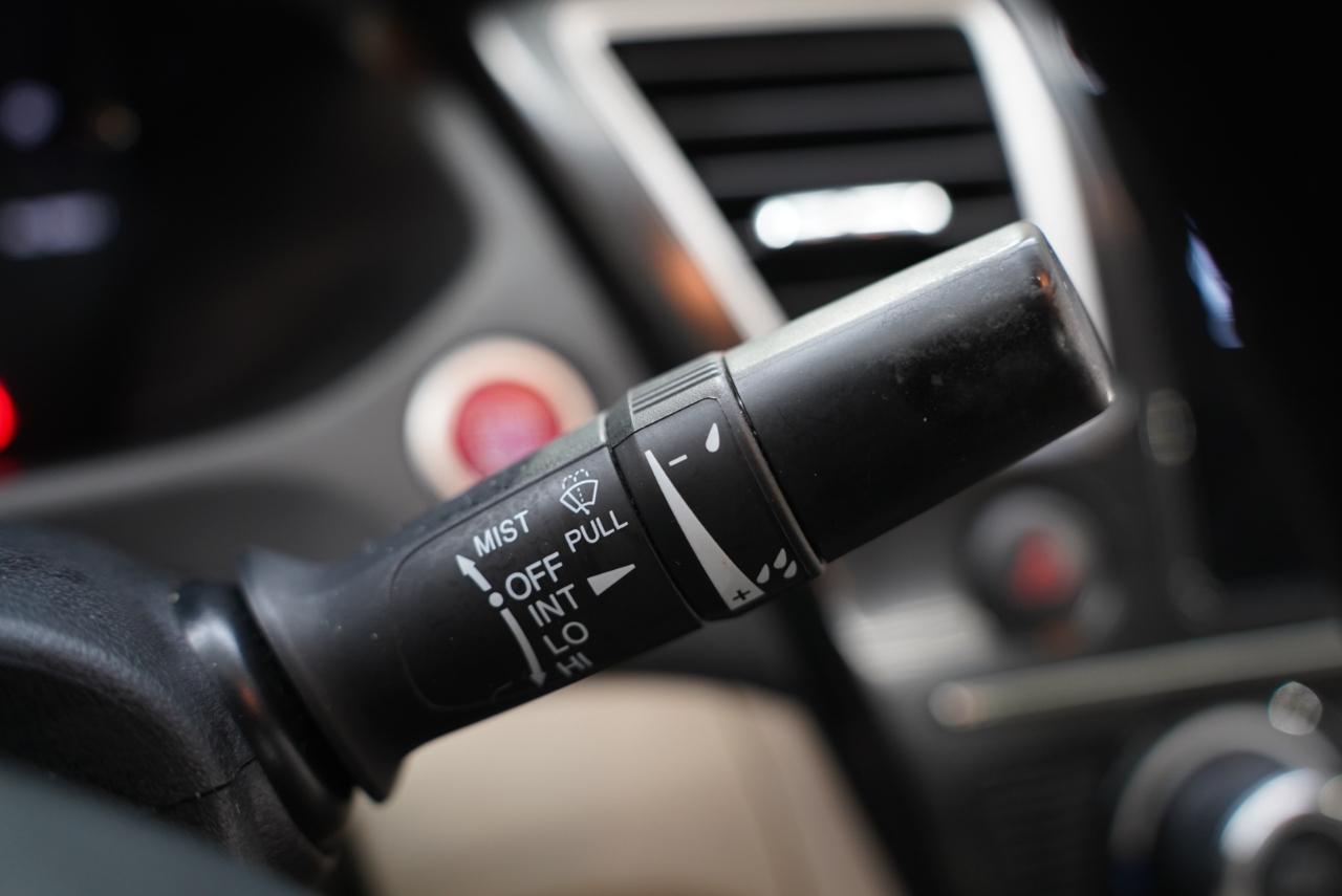 Honda Civic Sedan 4dr CVT EX-L 2015