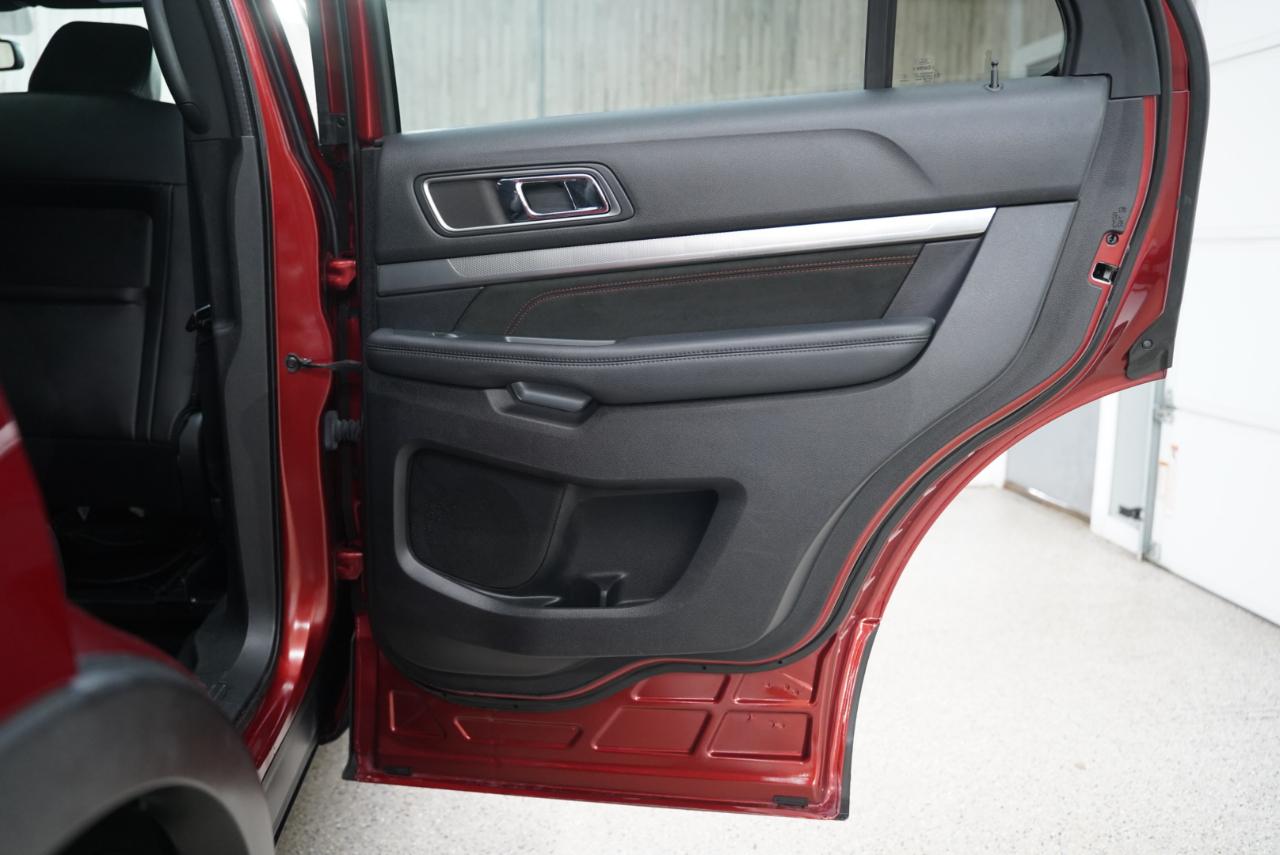 Ford Explorer XLT FWD 2018