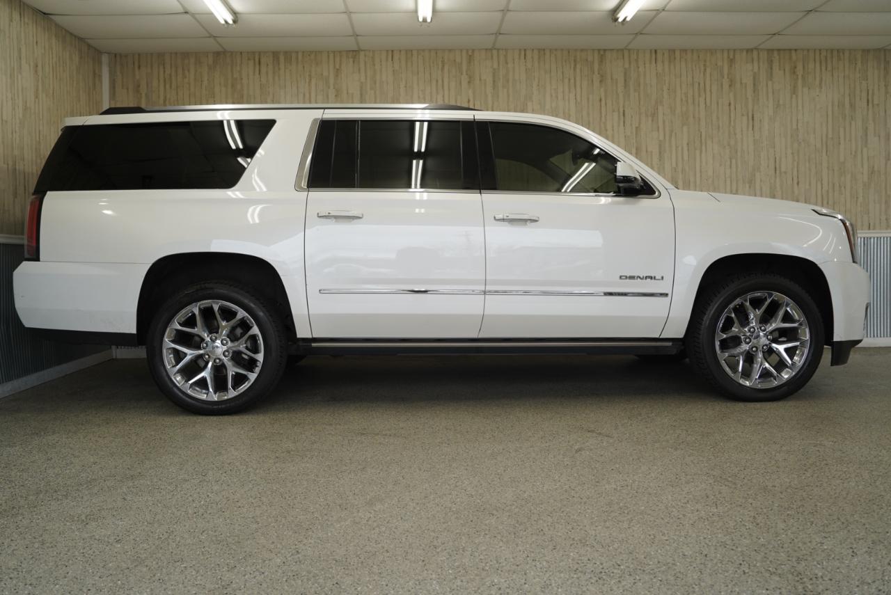 GMC Yukon XL 4WD 4dr Denali 2020