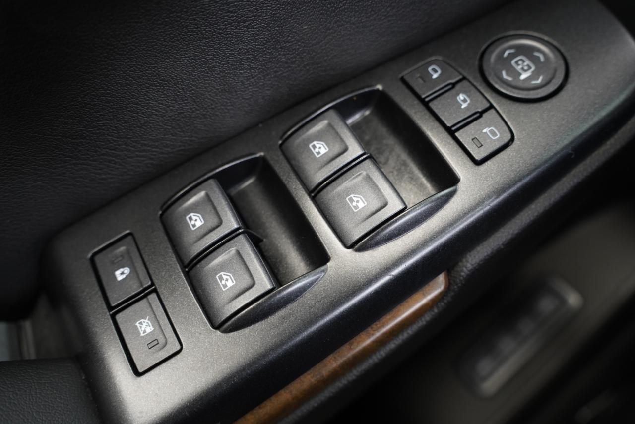 GMC Yukon XL 4WD 4dr Denali 2020