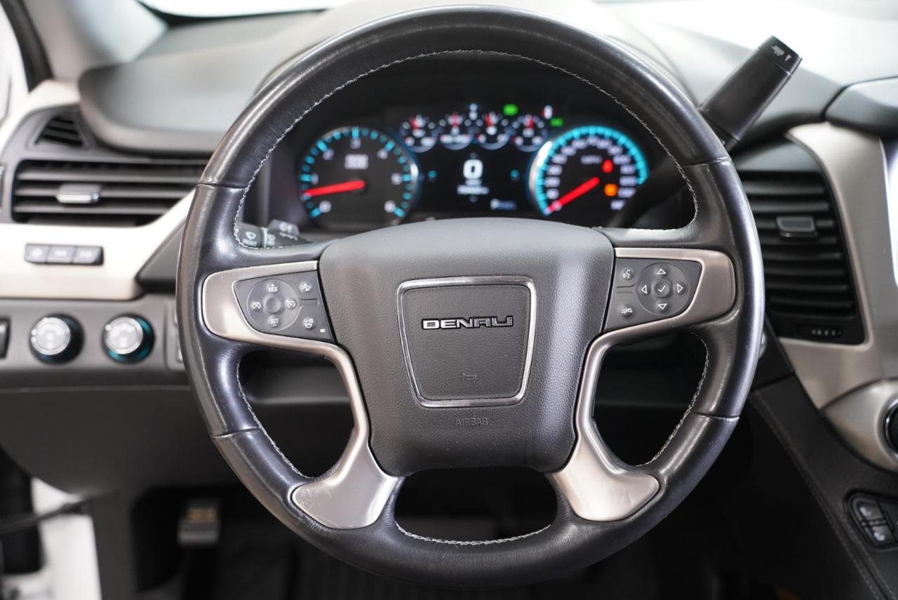 GMC Yukon XL 4WD 4dr Denali 2020