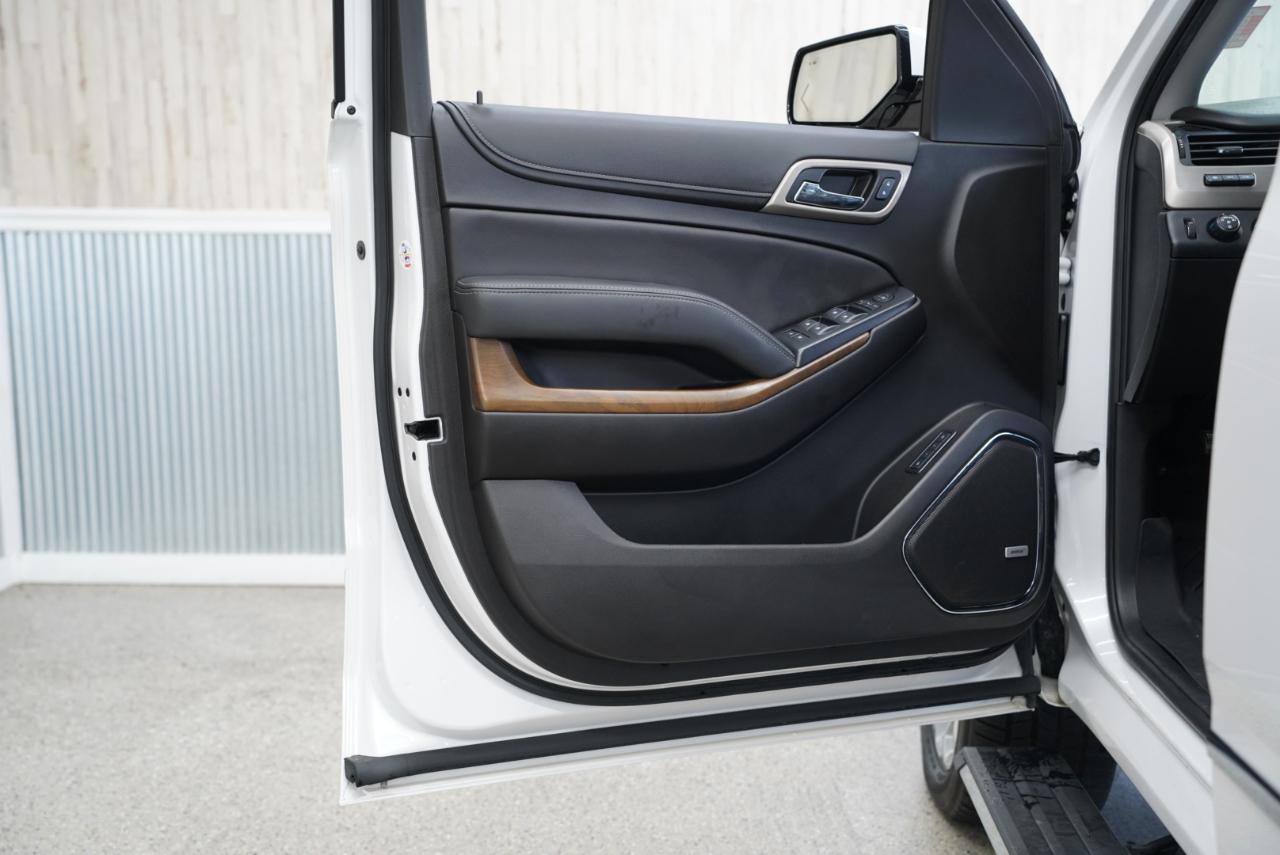 GMC Yukon XL 4WD 4dr Denali 2020