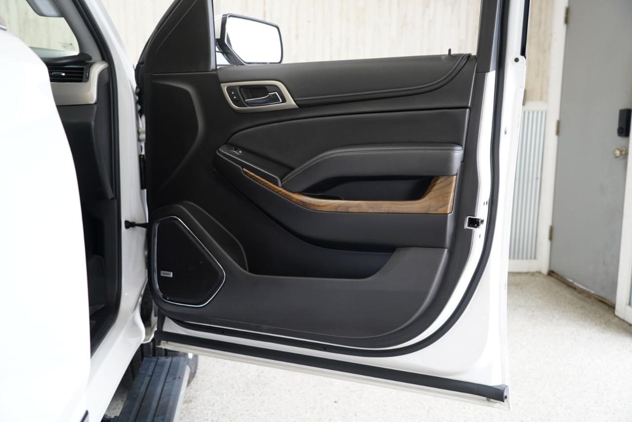 GMC Yukon XL 4WD 4dr Denali 2020