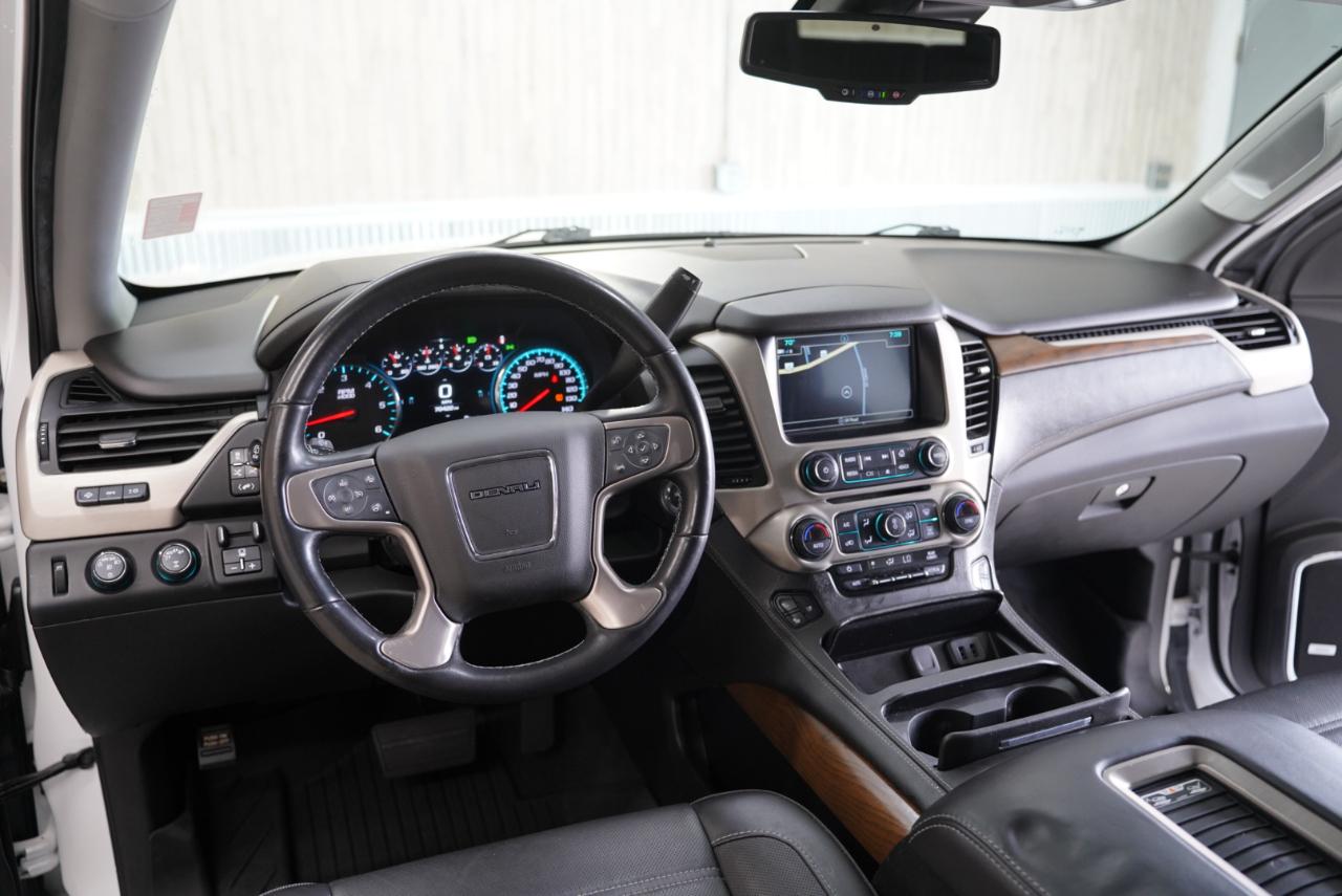 GMC Yukon XL 4WD 4dr Denali 2020