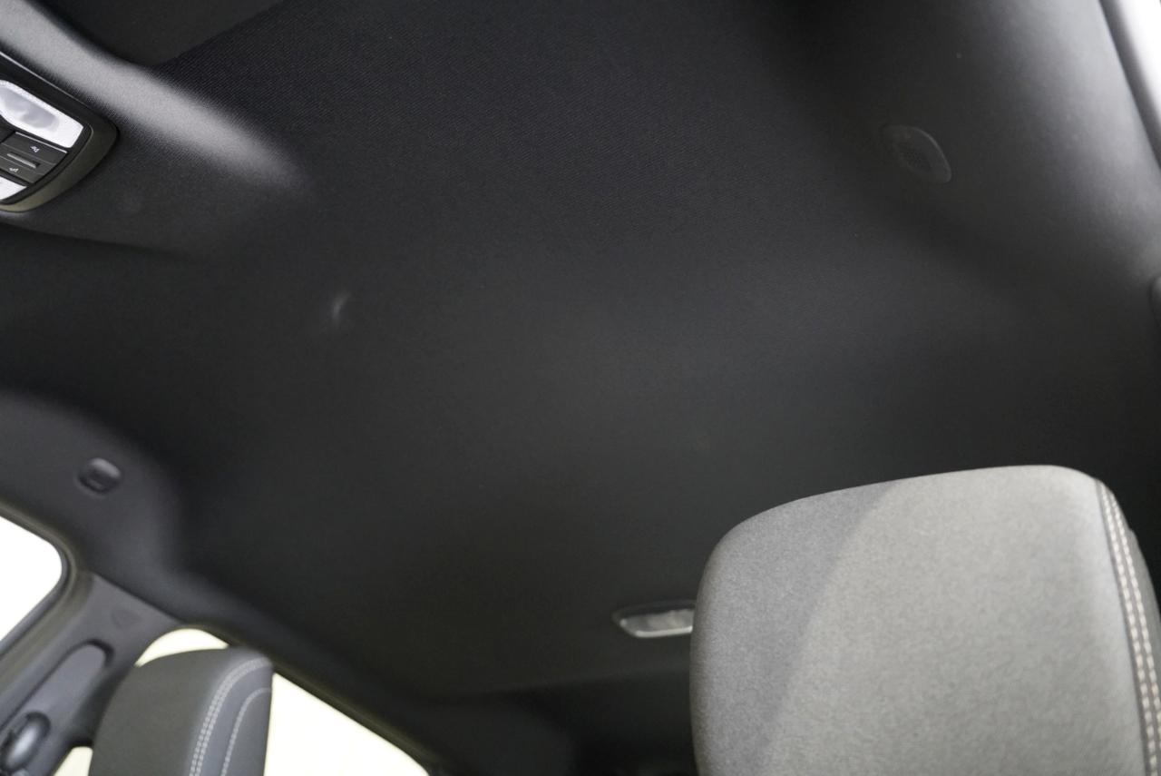 RAM 2500 Tradesman 4x4 Crew Cab 6'4" Box 2025