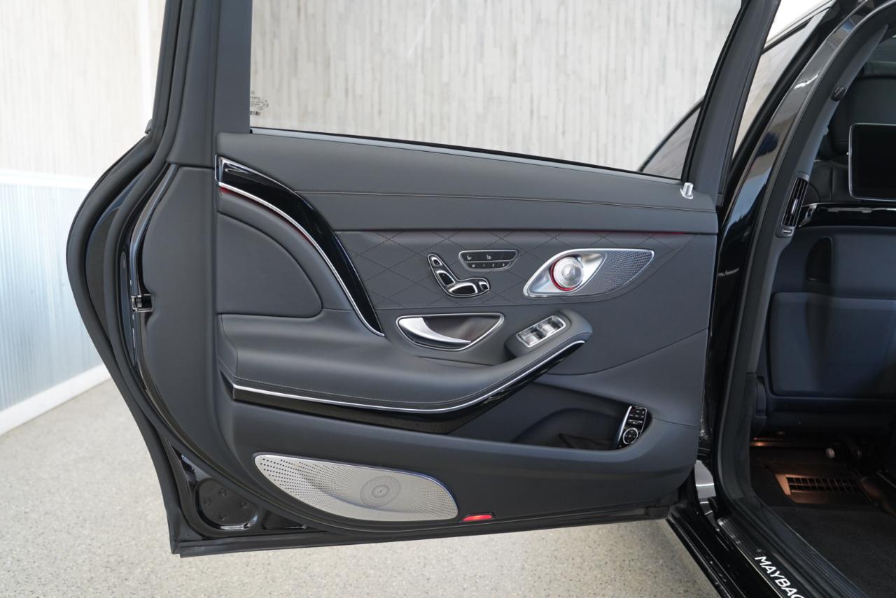 Mercedes-Benz S-Class Maybach S 560 4MATIC Sedan 2018