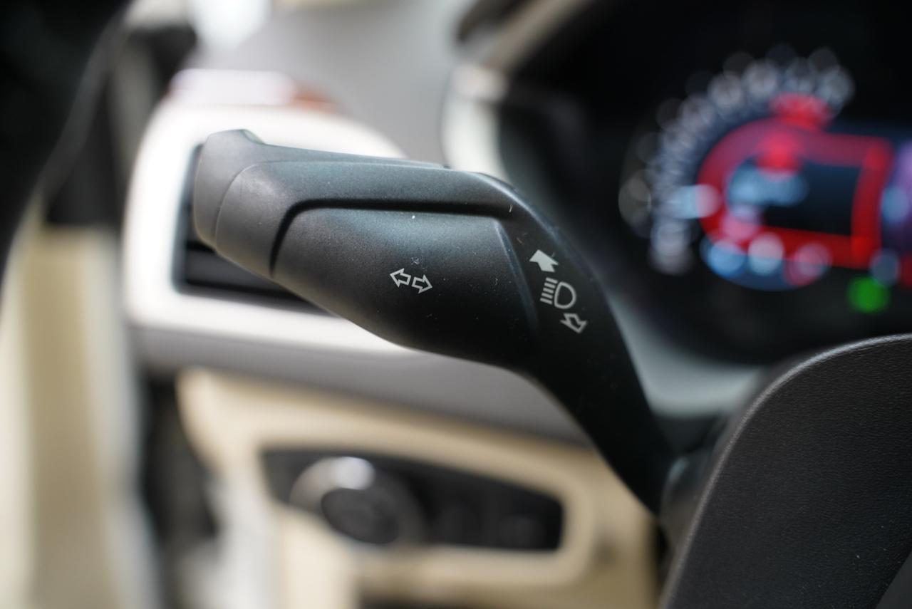 Lincoln MKZ 4dr Sdn FWD 2013