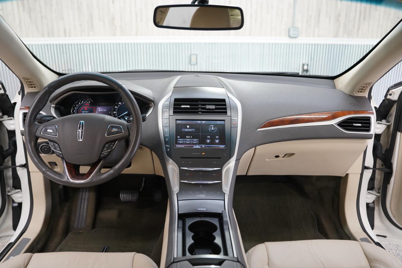 Lincoln MKZ 4dr Sdn FWD 2013