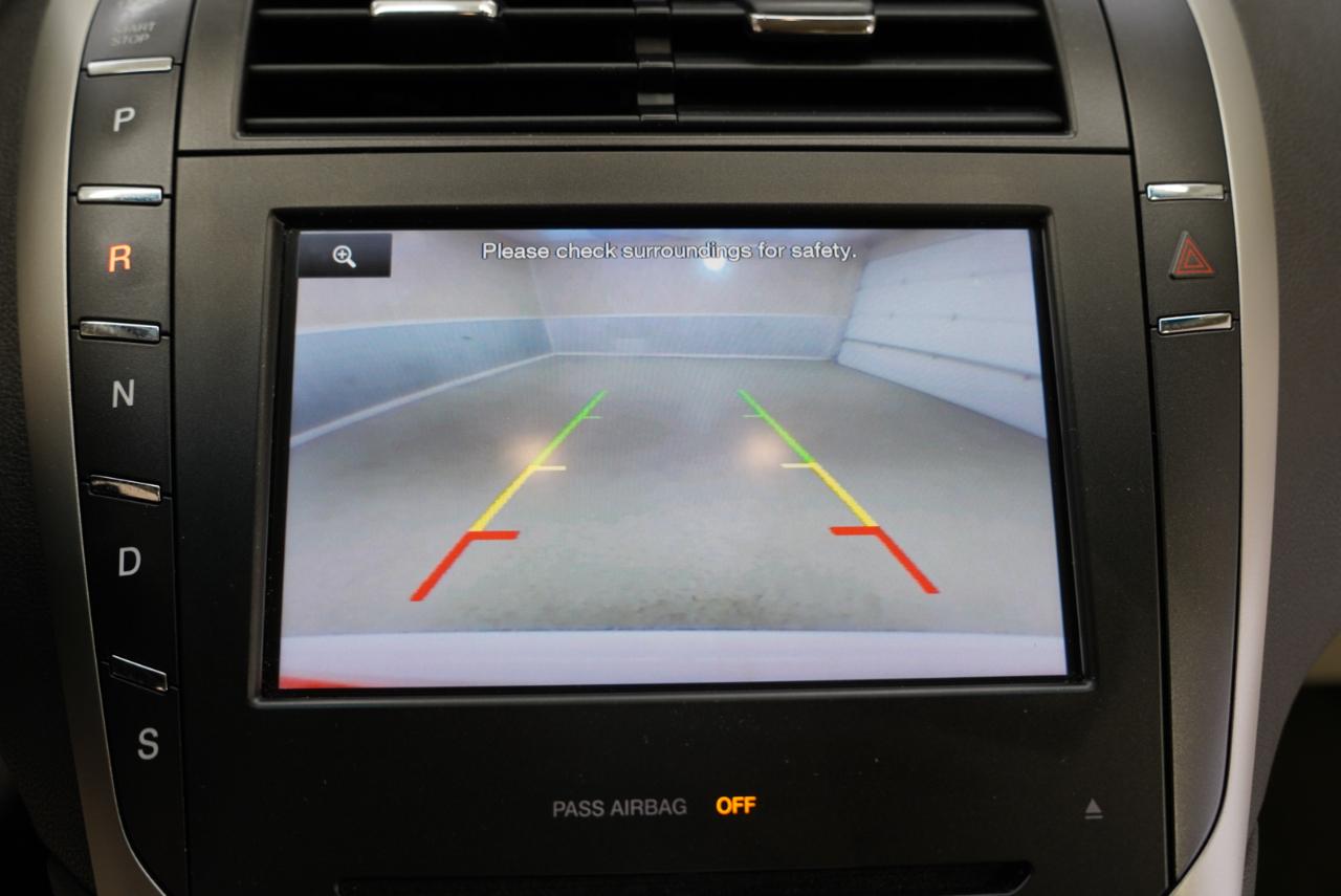 Lincoln MKZ 4dr Sdn FWD 2013