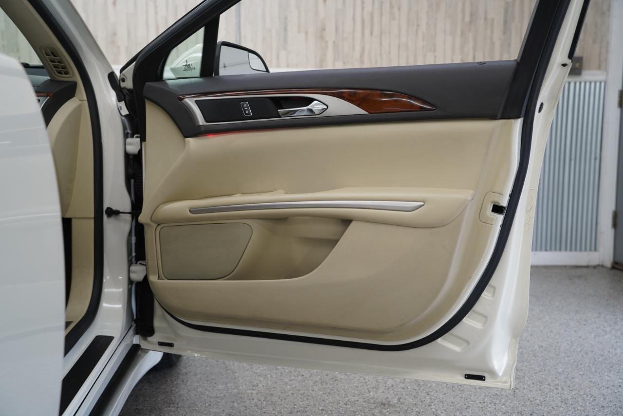 Lincoln MKZ 4dr Sdn FWD 2013