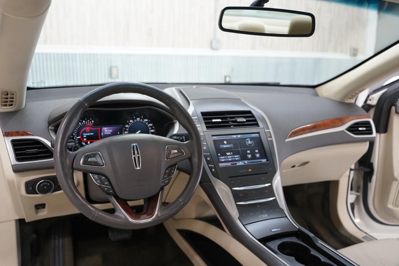 Lincoln MKZ 4dr Sdn FWD 2013