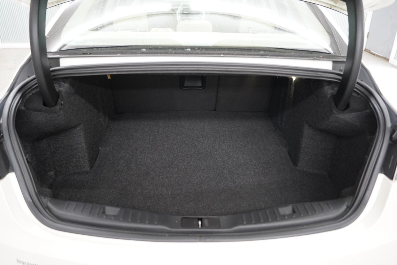 Lincoln MKZ 4dr Sdn FWD 2013