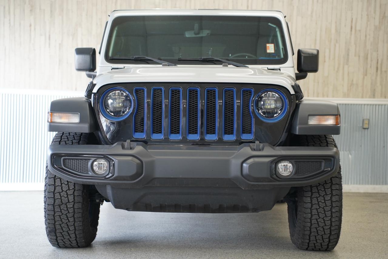 Jeep Wrangler Willys 4 Door 4x4 2023