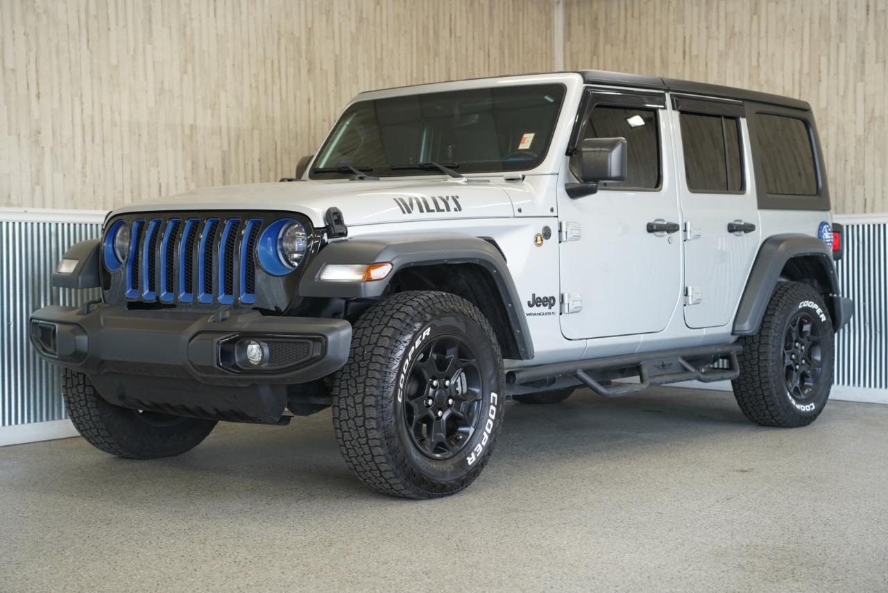 Jeep Wrangler Willys 4 Door 4x4 2023