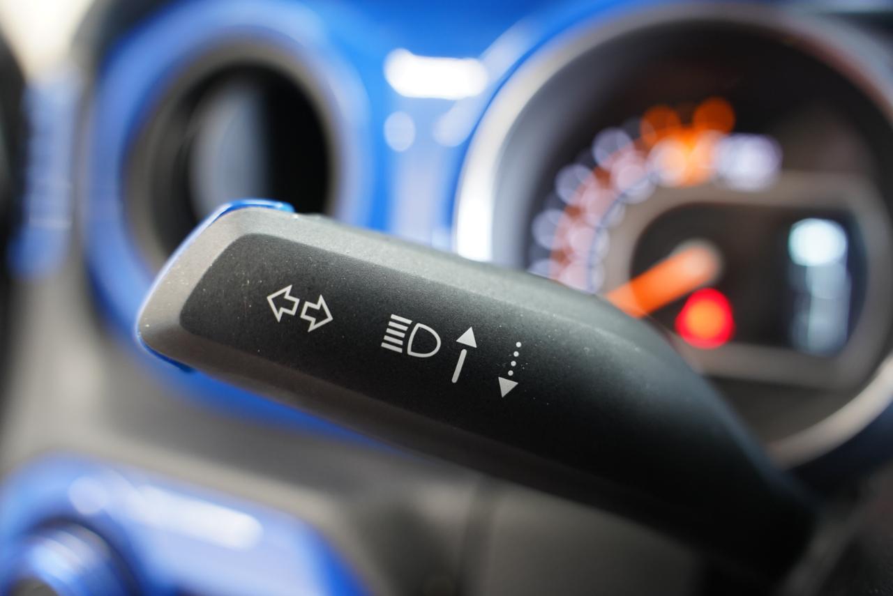 Jeep Wrangler Willys 4 Door 4x4 2023