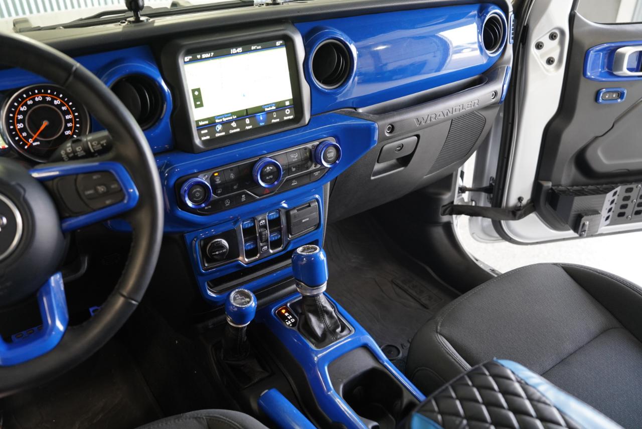 Jeep Wrangler Willys 4 Door 4x4 2023