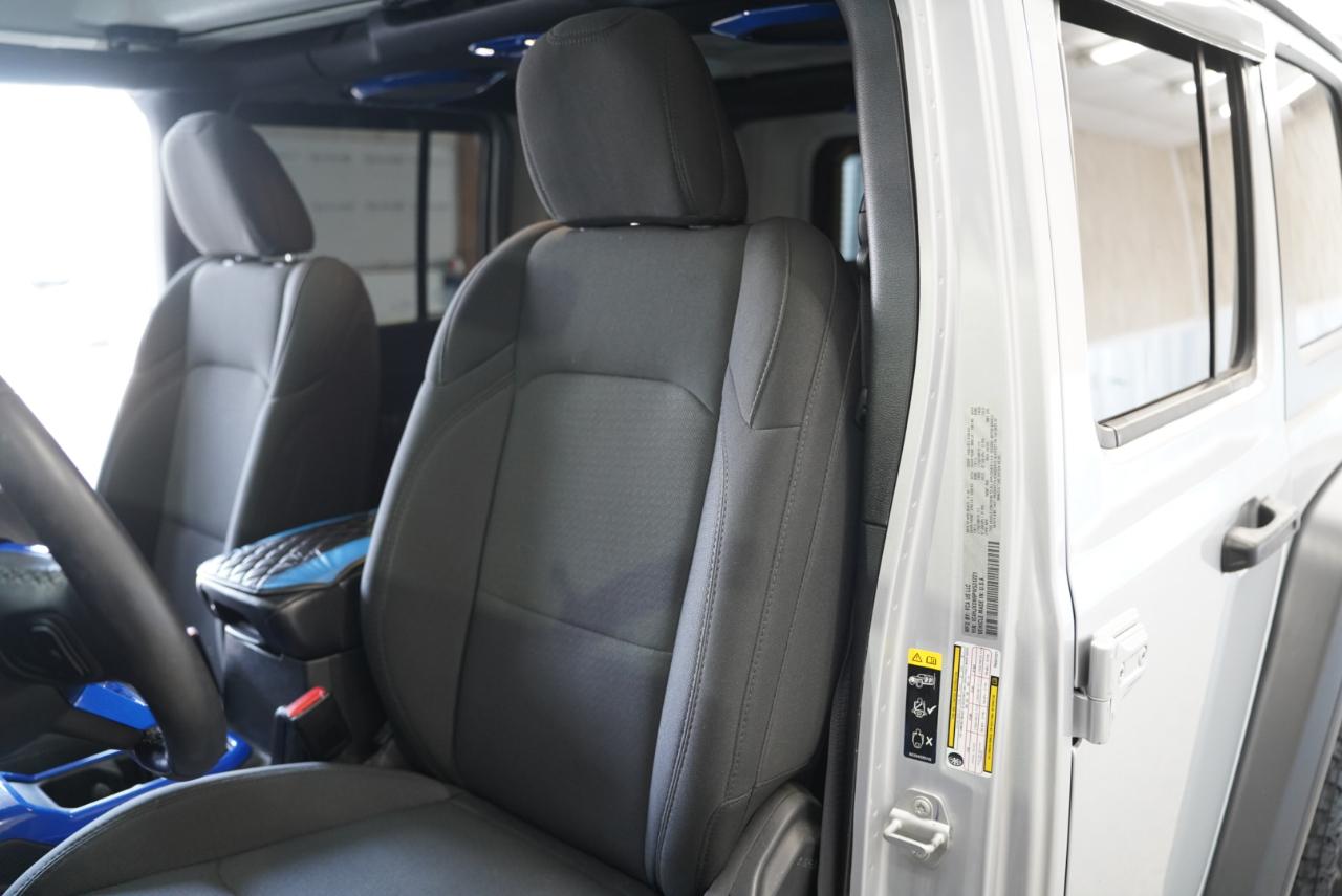 Jeep Wrangler Willys 4 Door 4x4 2023