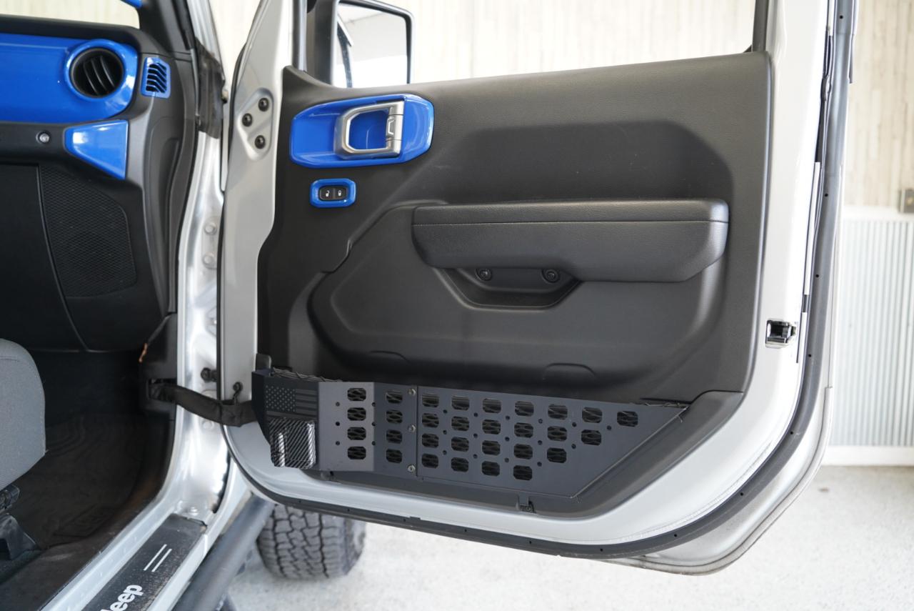 Jeep Wrangler Willys 4 Door 4x4 2023