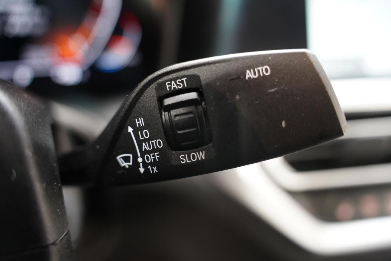 BMW 3 Series 330i xDrive Sedan North America 2020