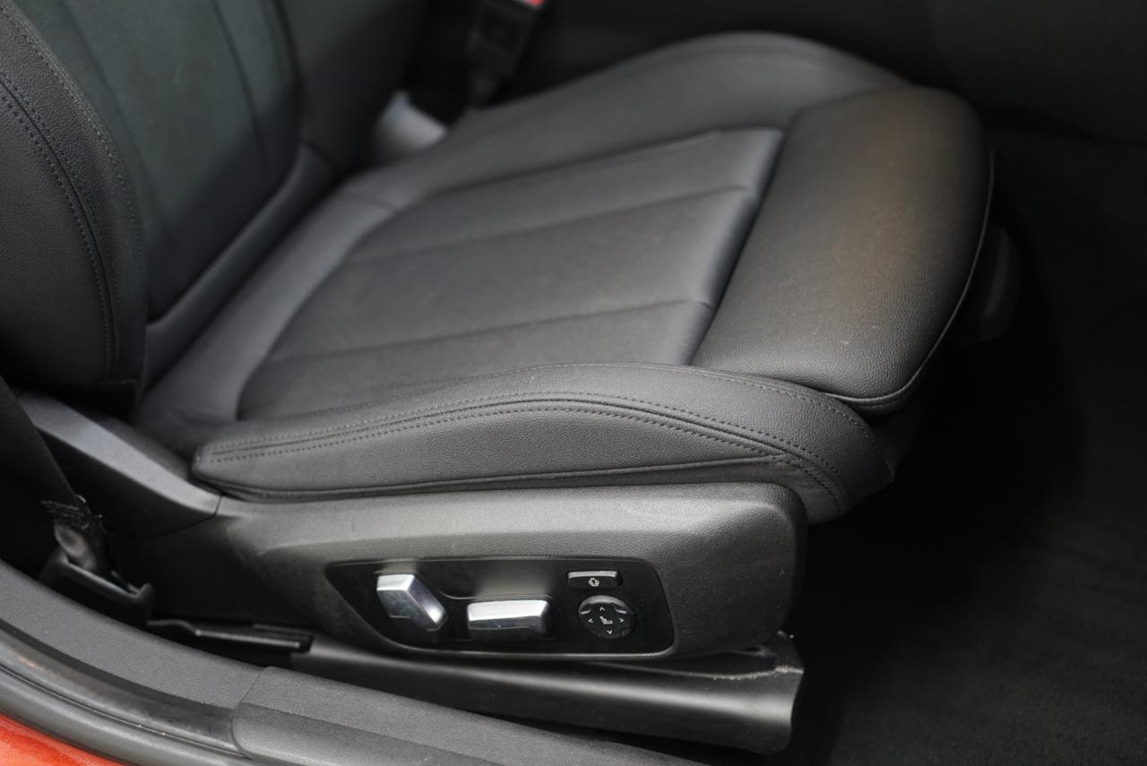 BMW 3 Series 330i xDrive Sedan North America 2020