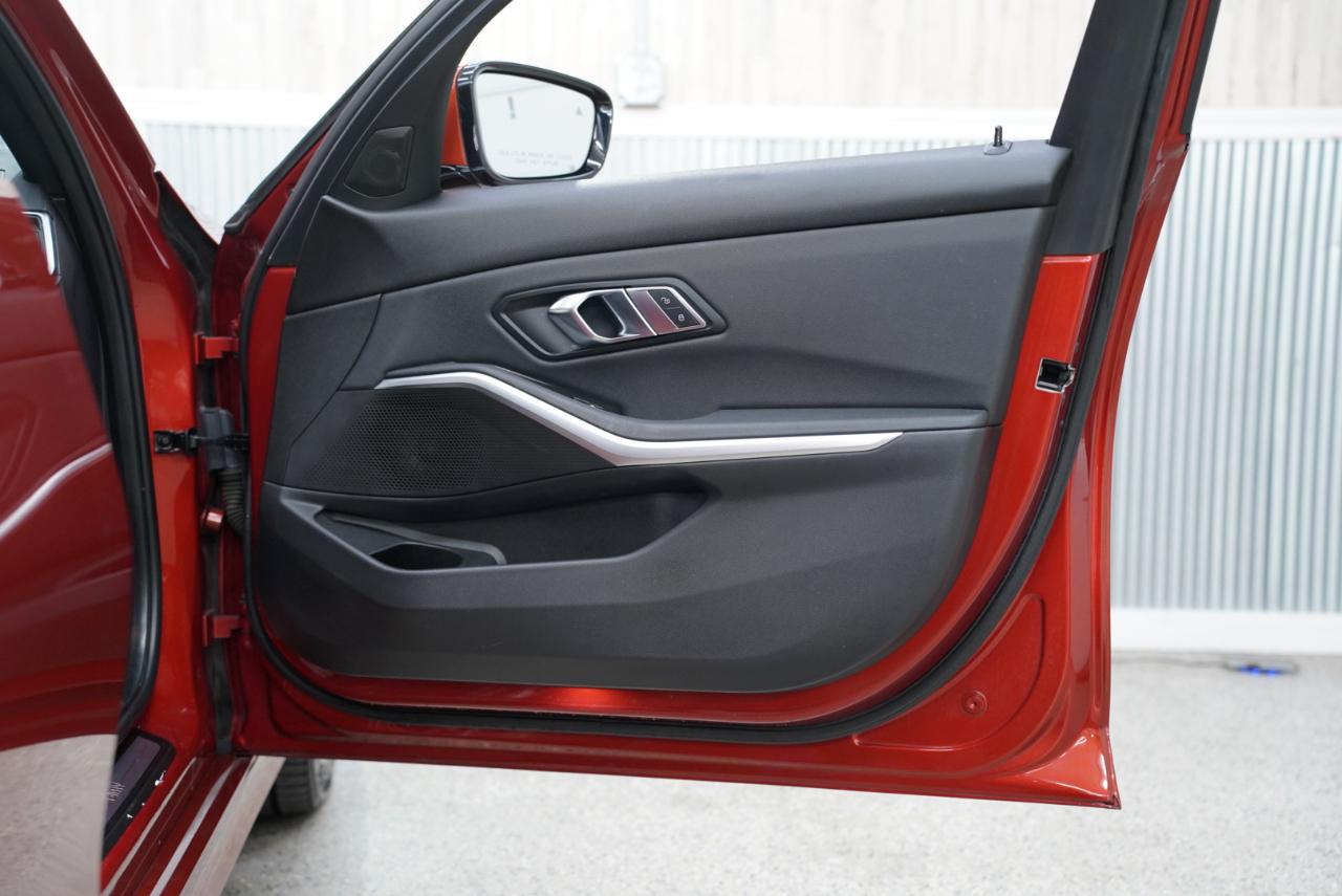 BMW 3 Series 330i xDrive Sedan North America 2020