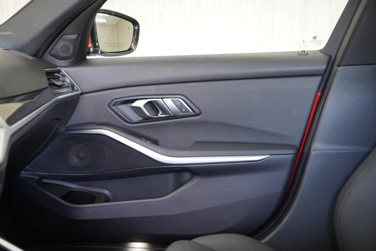 BMW 3 Series 330i xDrive Sedan North America 2020