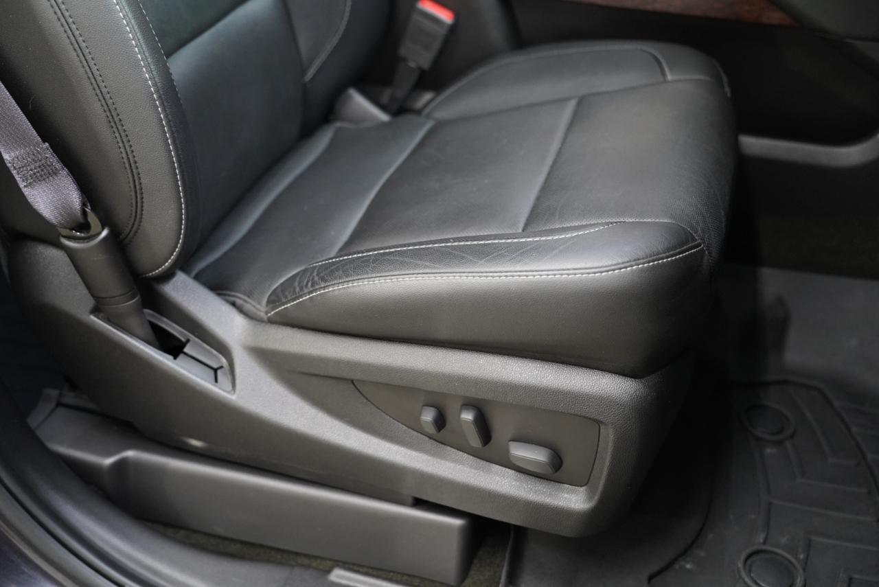 GMC Yukon 4WD 4dr SLT 2017