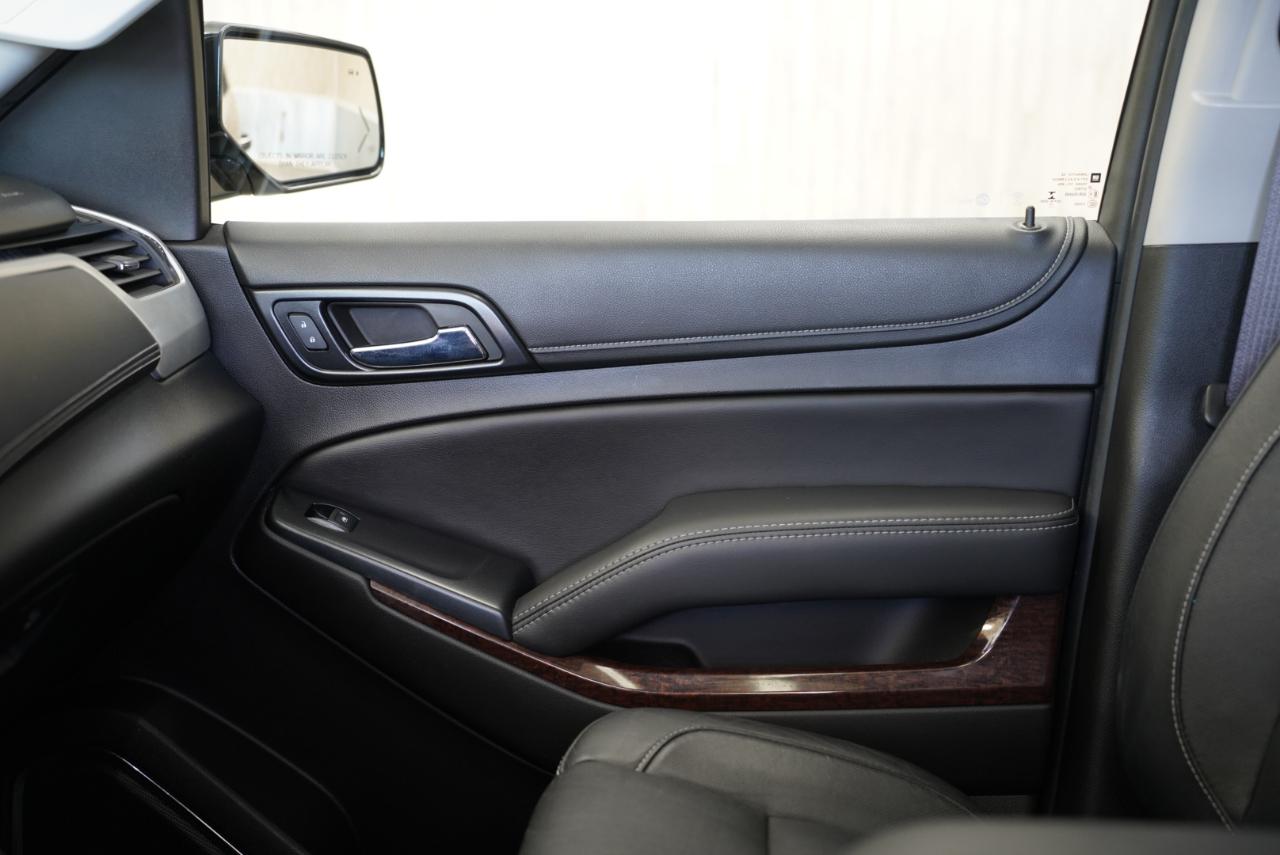 GMC Yukon 4WD 4dr SLT 2017