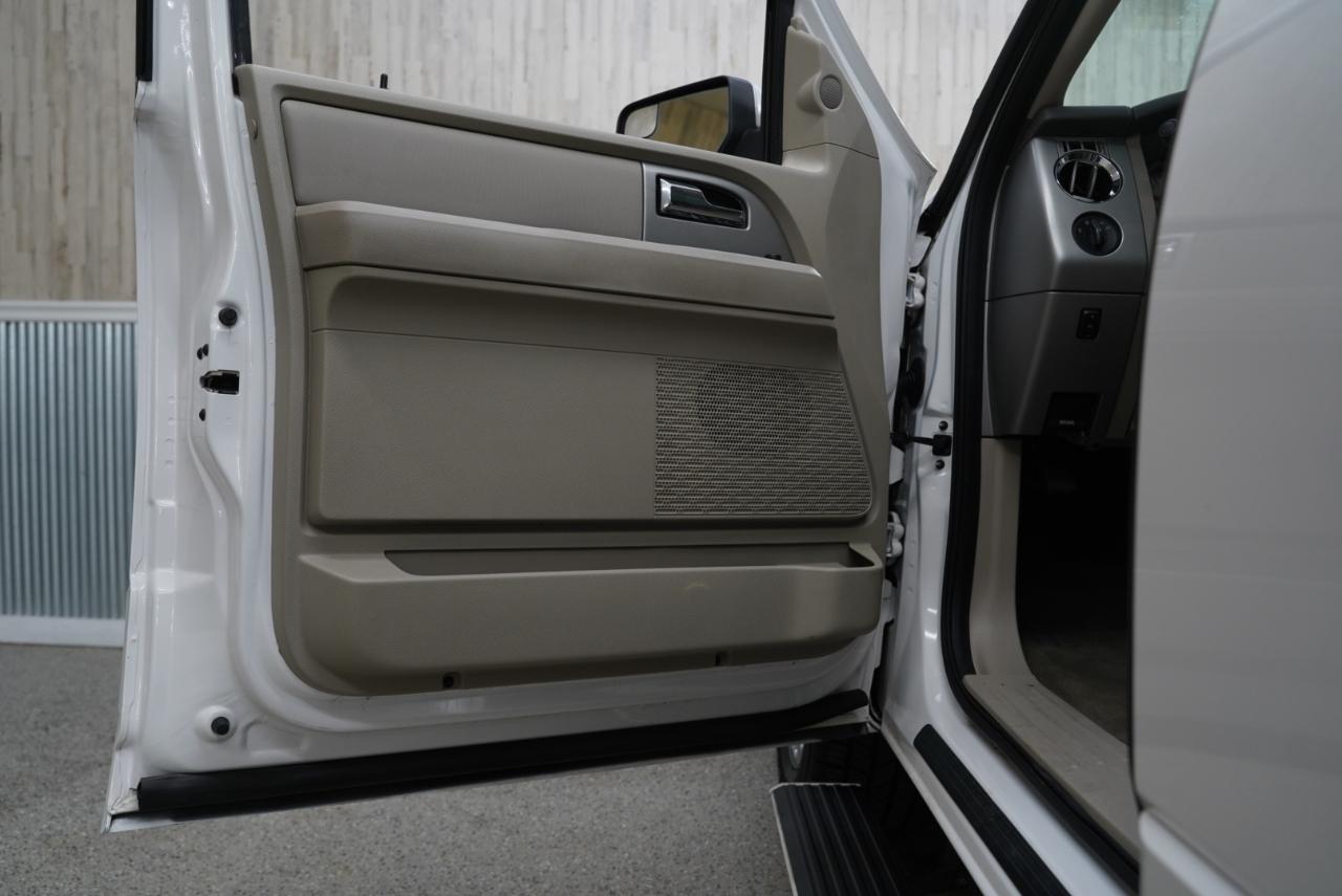 Ford Expedition 2WD 4dr Limited 2013