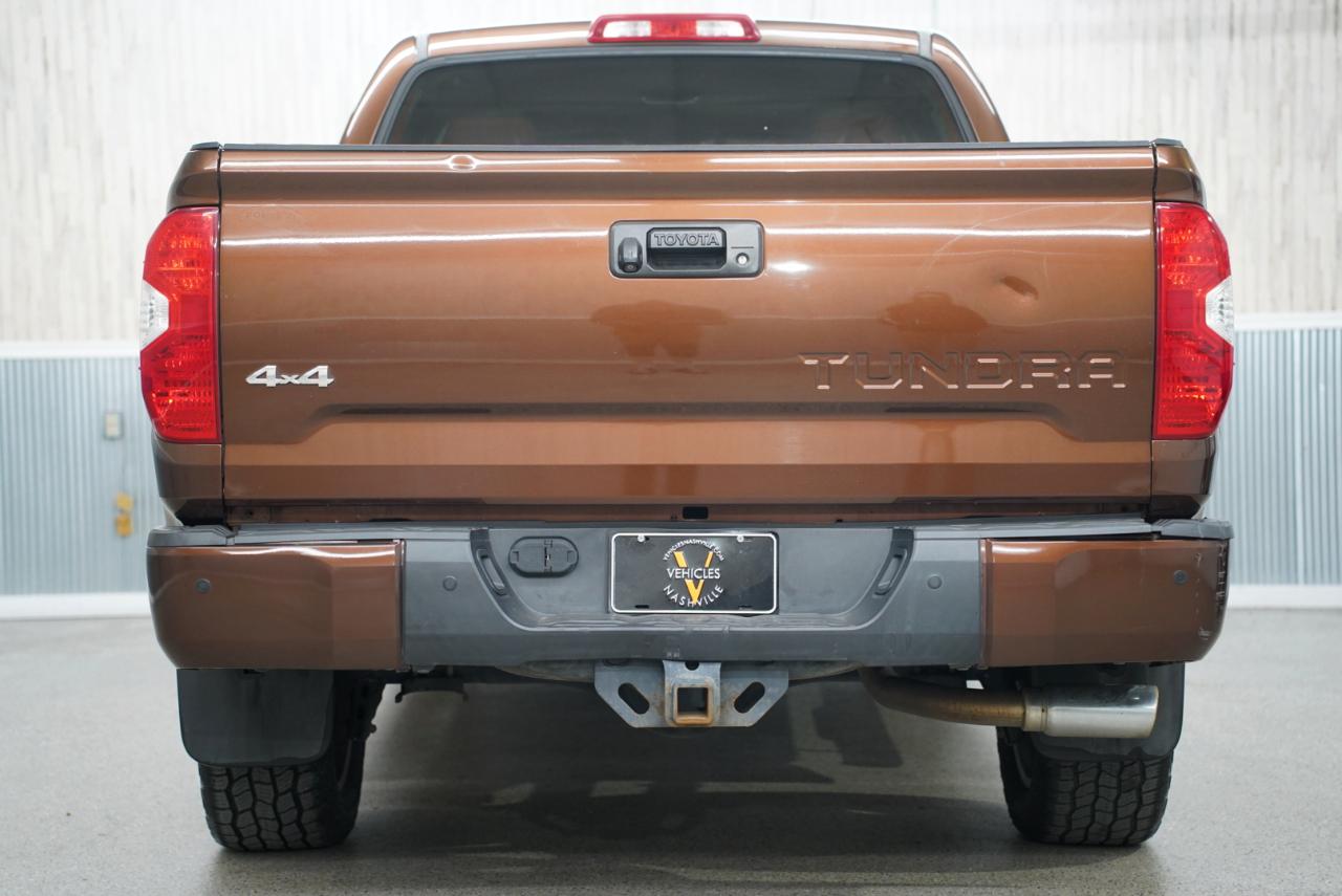 Toyota Tundra 4WD Truck  2015