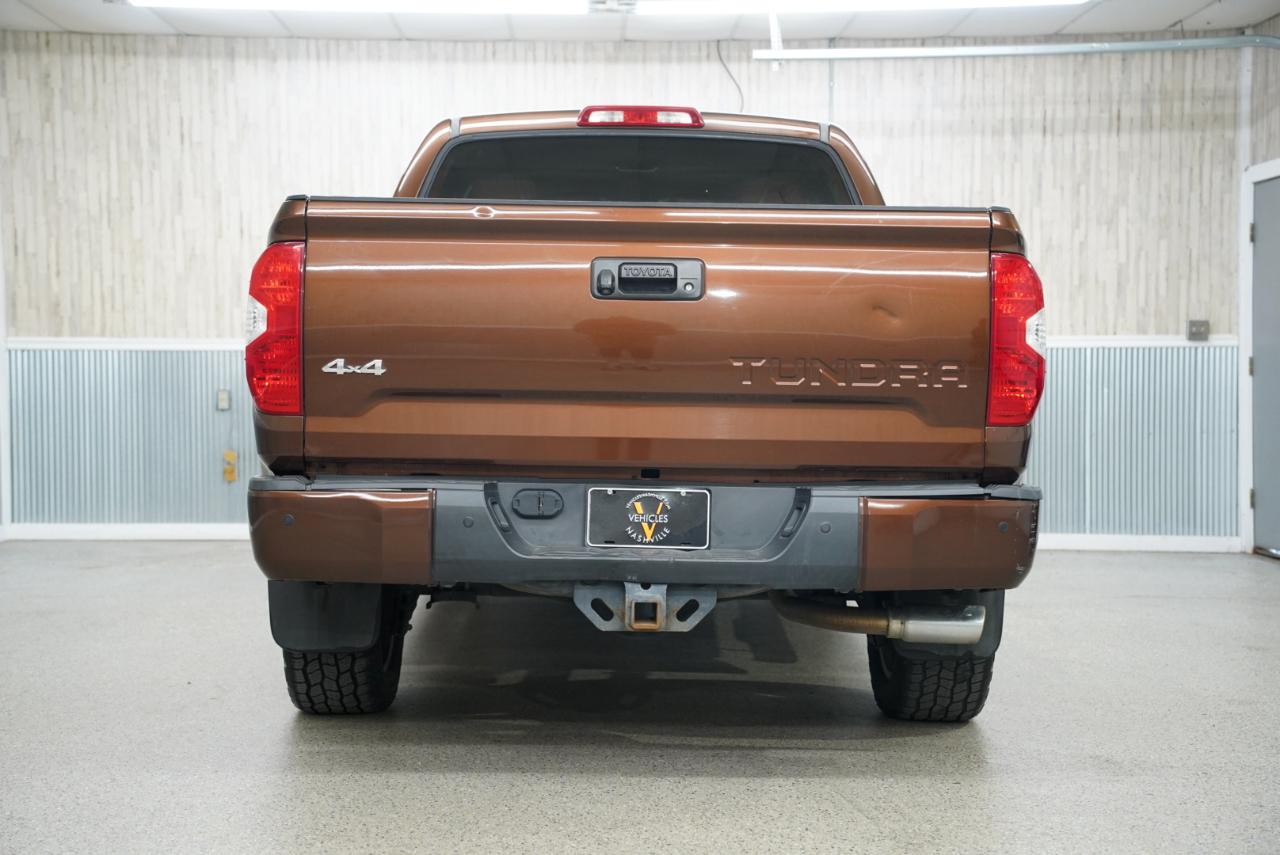 Toyota Tundra 4WD Truck  2015