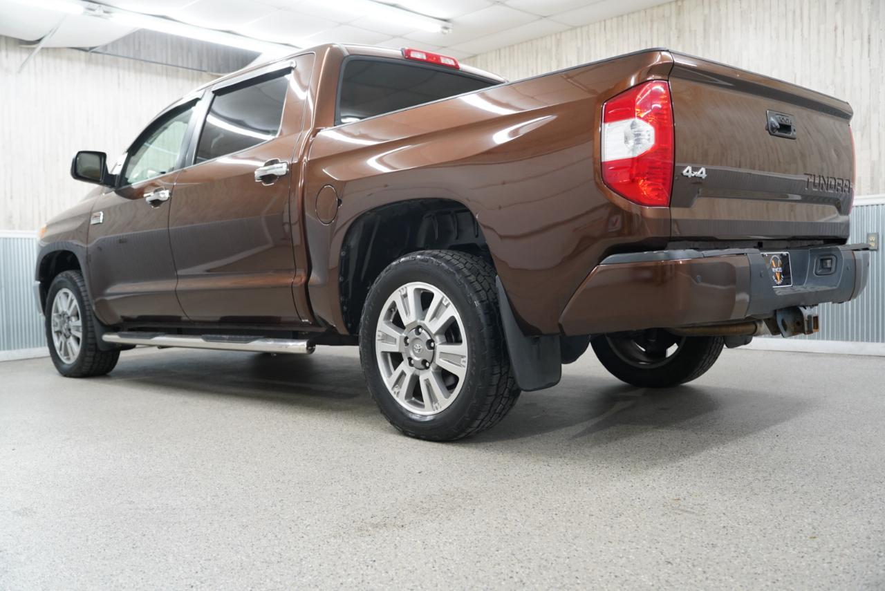 Toyota Tundra 4WD Truck  2015