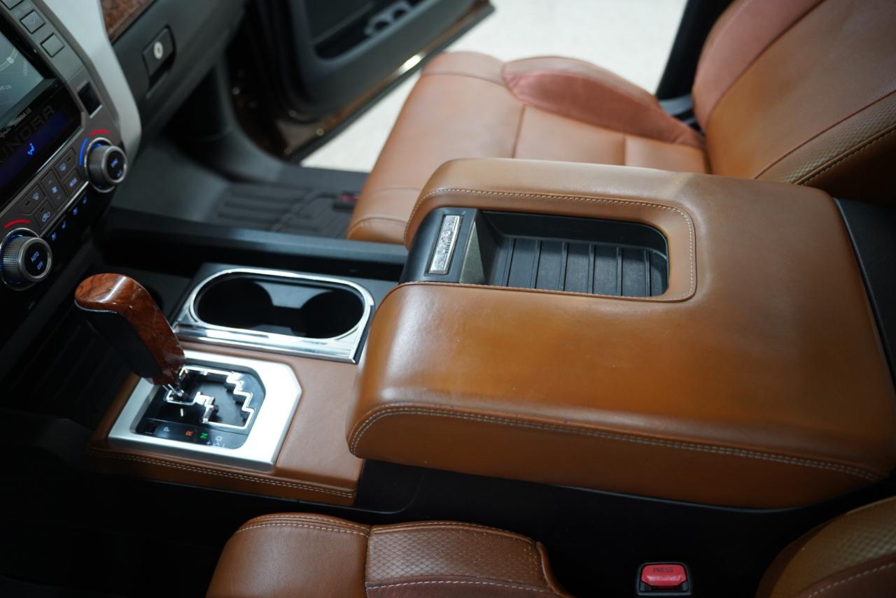 Toyota Tundra 4WD Truck  2015