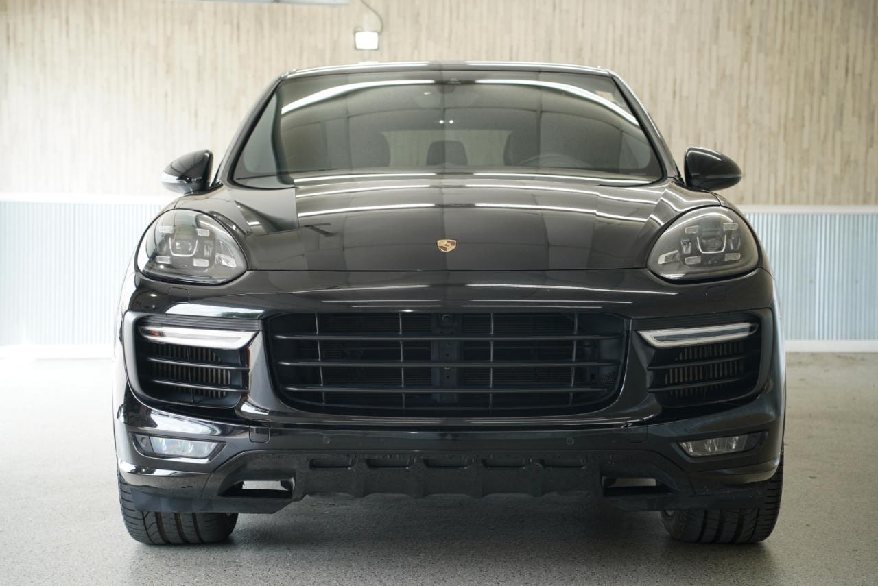 Porsche Cayenne AWD 4dr GTS 2016