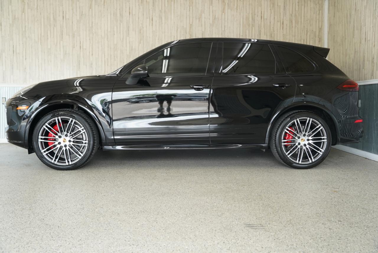 Porsche Cayenne AWD 4dr GTS 2016