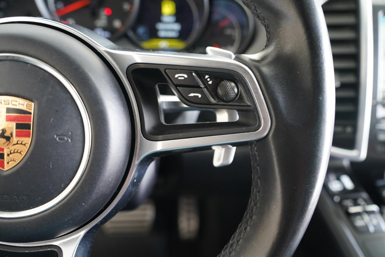 Porsche Cayenne AWD 4dr GTS 2016