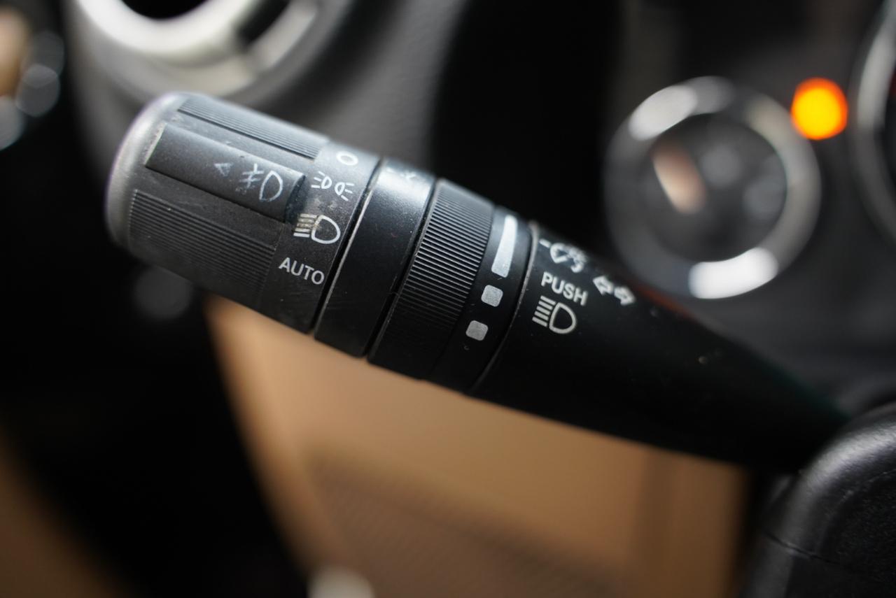 Jeep Wrangler Unlimited 4WD 4dr Sahara 2012