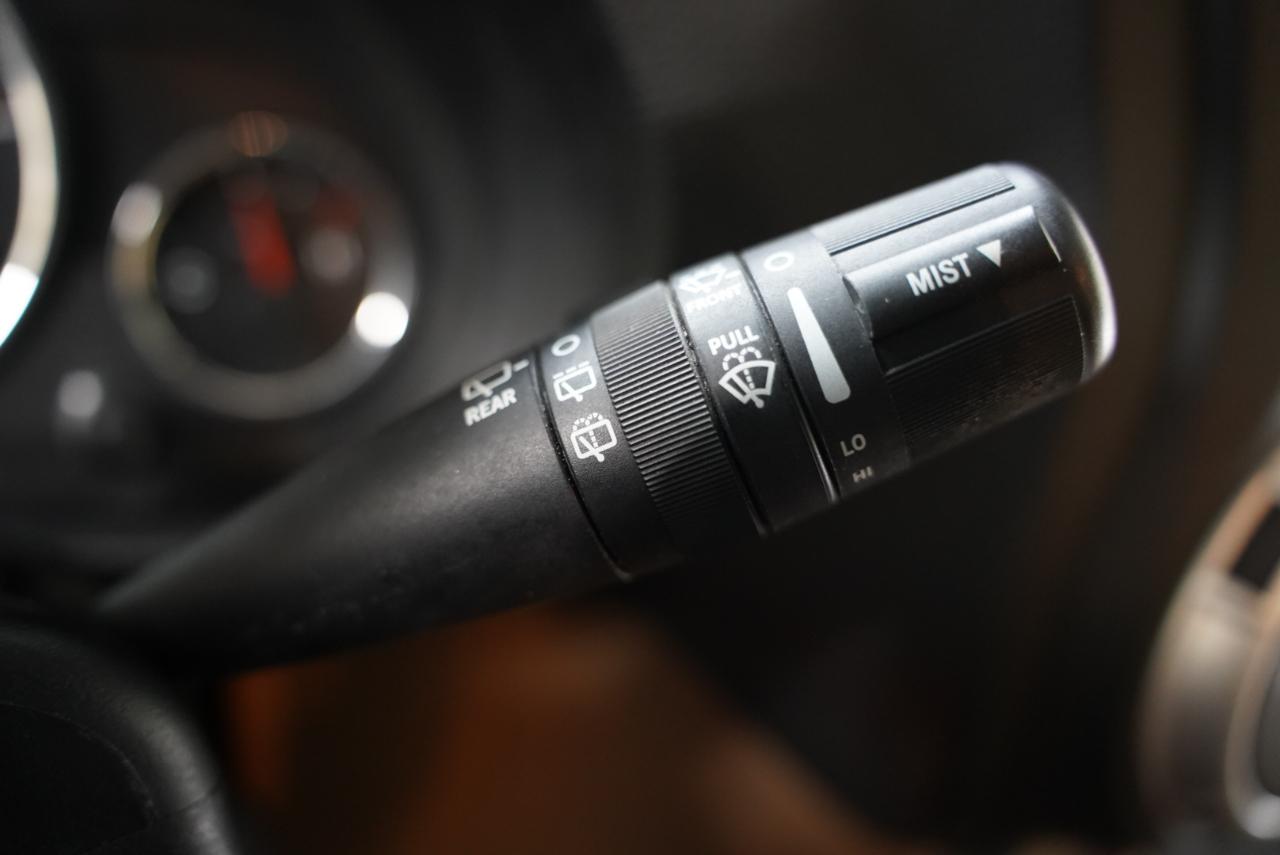 Jeep Wrangler Unlimited 4WD 4dr Sahara 2012