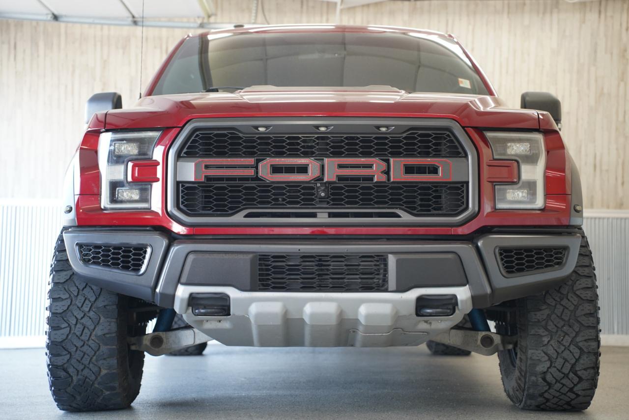 Ford F-150 Raptor 4WD SuperCrew 5.5' Box 2017