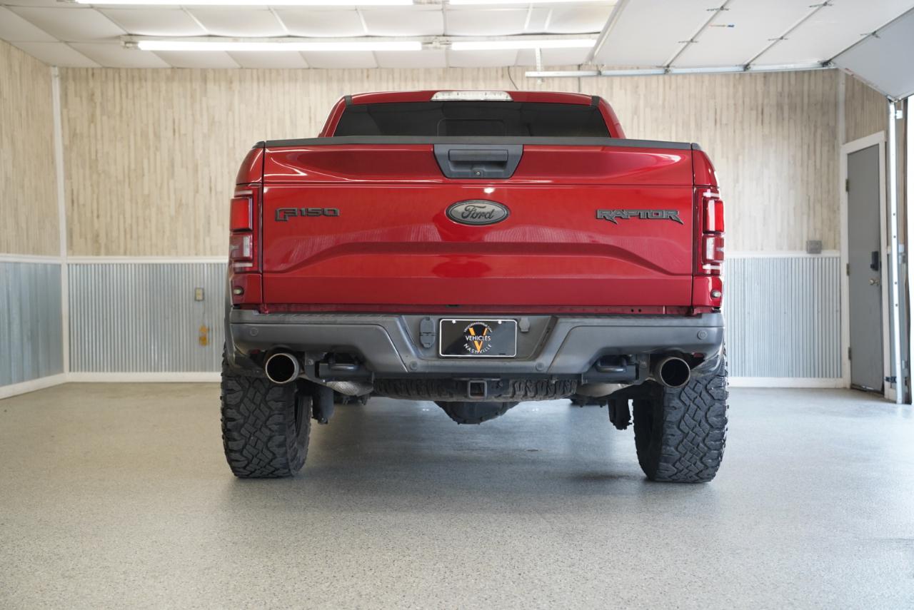 Ford F-150 Raptor 4WD SuperCrew 5.5' Box 2017