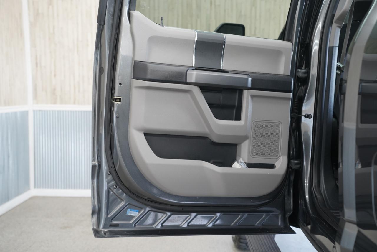 Ford Super Duty F-250 SRW  2017