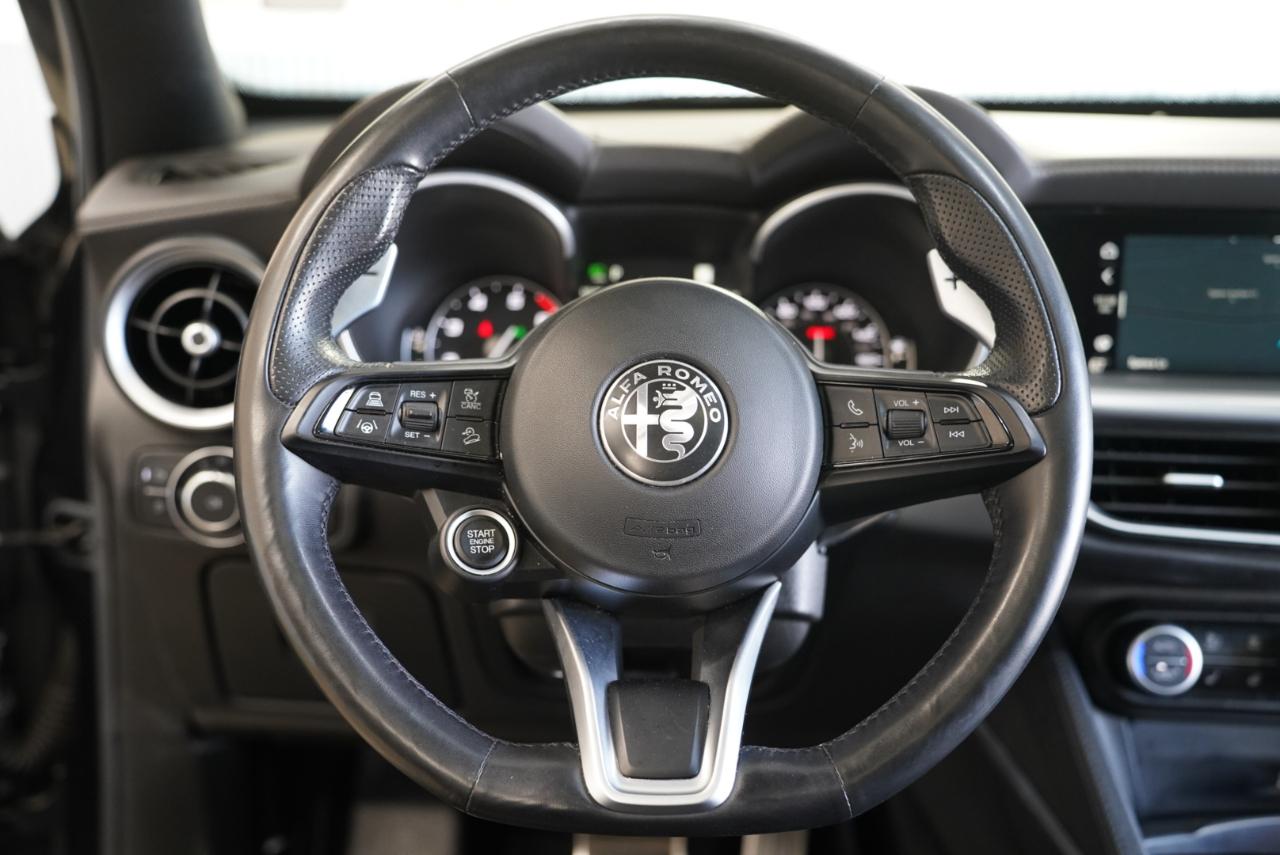 Alfa Romeo Stelvio Ti Sport AWD 2021