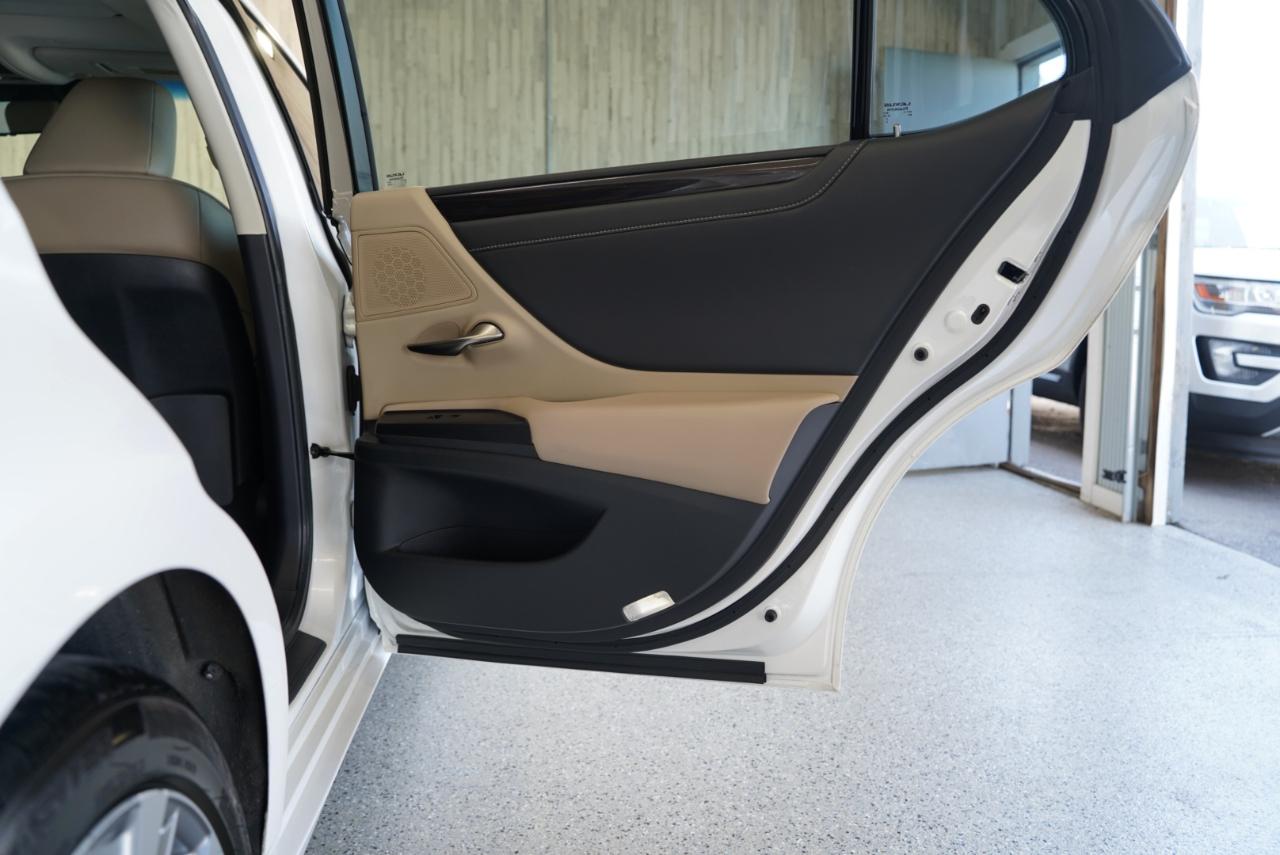 Lexus ES ES 350 FWD 2020