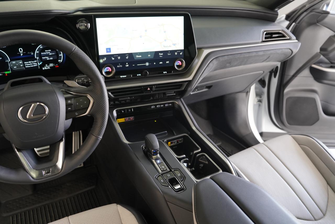 Lexus TX TX 500h F SPORT Performance Premium AWD 2026