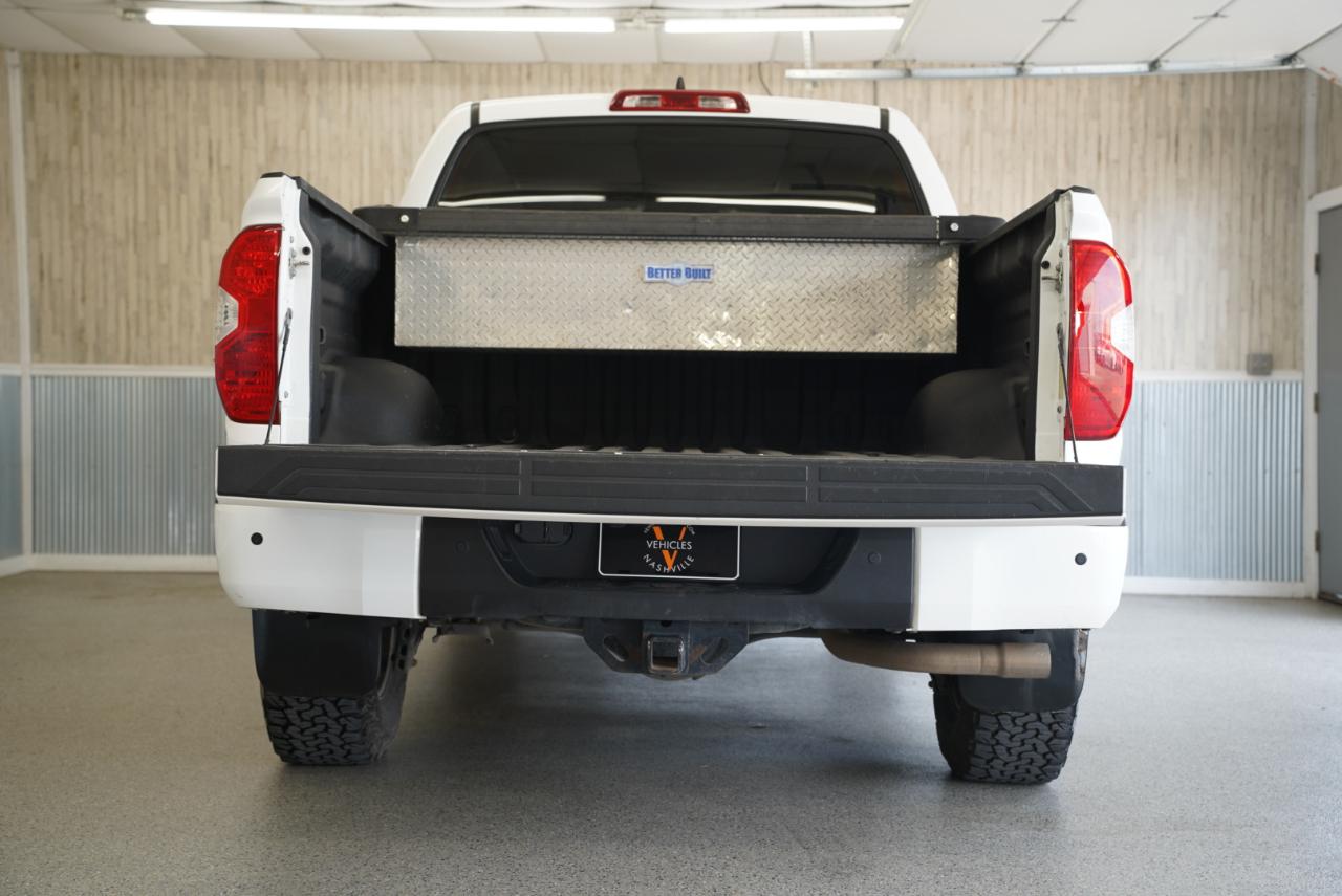 Toyota Tundra 4WD  2020