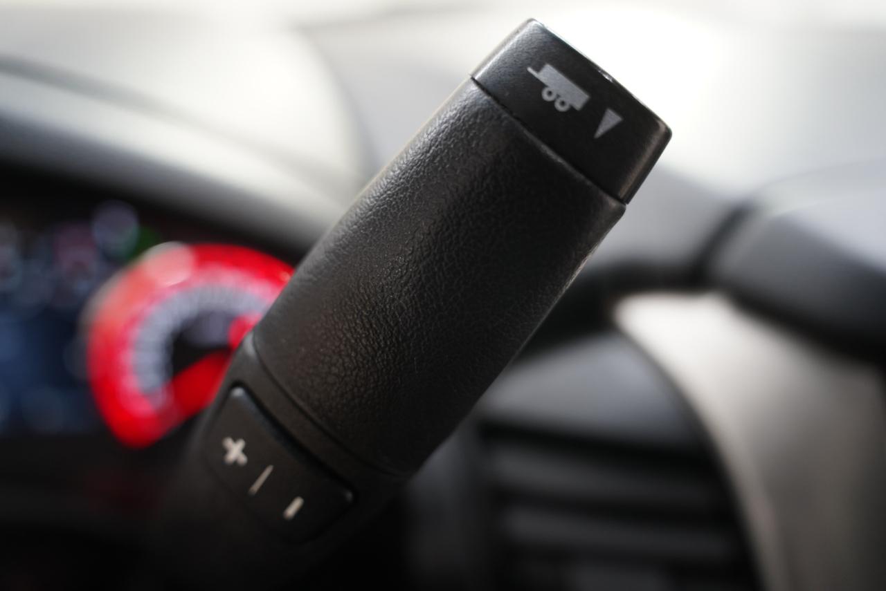 GMC Yukon 4WD 4dr Denali 2016